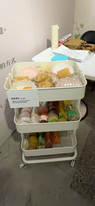 快絡製皂小組展場照3